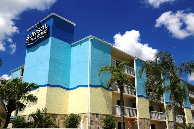 Surestay Plus By Best Western Orlando International Drive Екстериор снимка